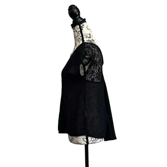 B. Envied Women’s Black Sheer Lace Top Size M Gold Chain Crew Neck Goth Grunge - Picture 4 of 10